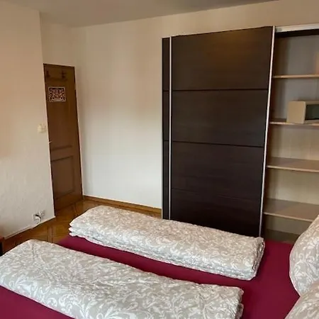4 Preiswertes Zimmer In Privater Wohnung, Kein Hotel, Ohne Personal, Zum Uebernachten Zurich