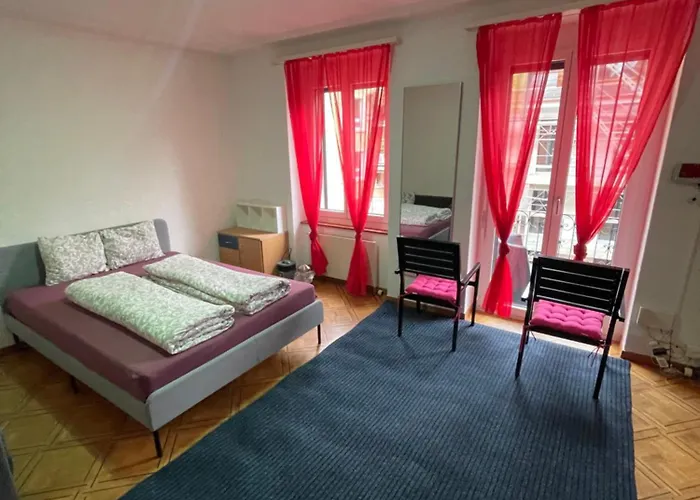 4 Preiswertes In Privater Wohnung, Kein Hotel, Ohne Personal, Zum Uebernachten Quarto em Acomodações Particulares Zurique
